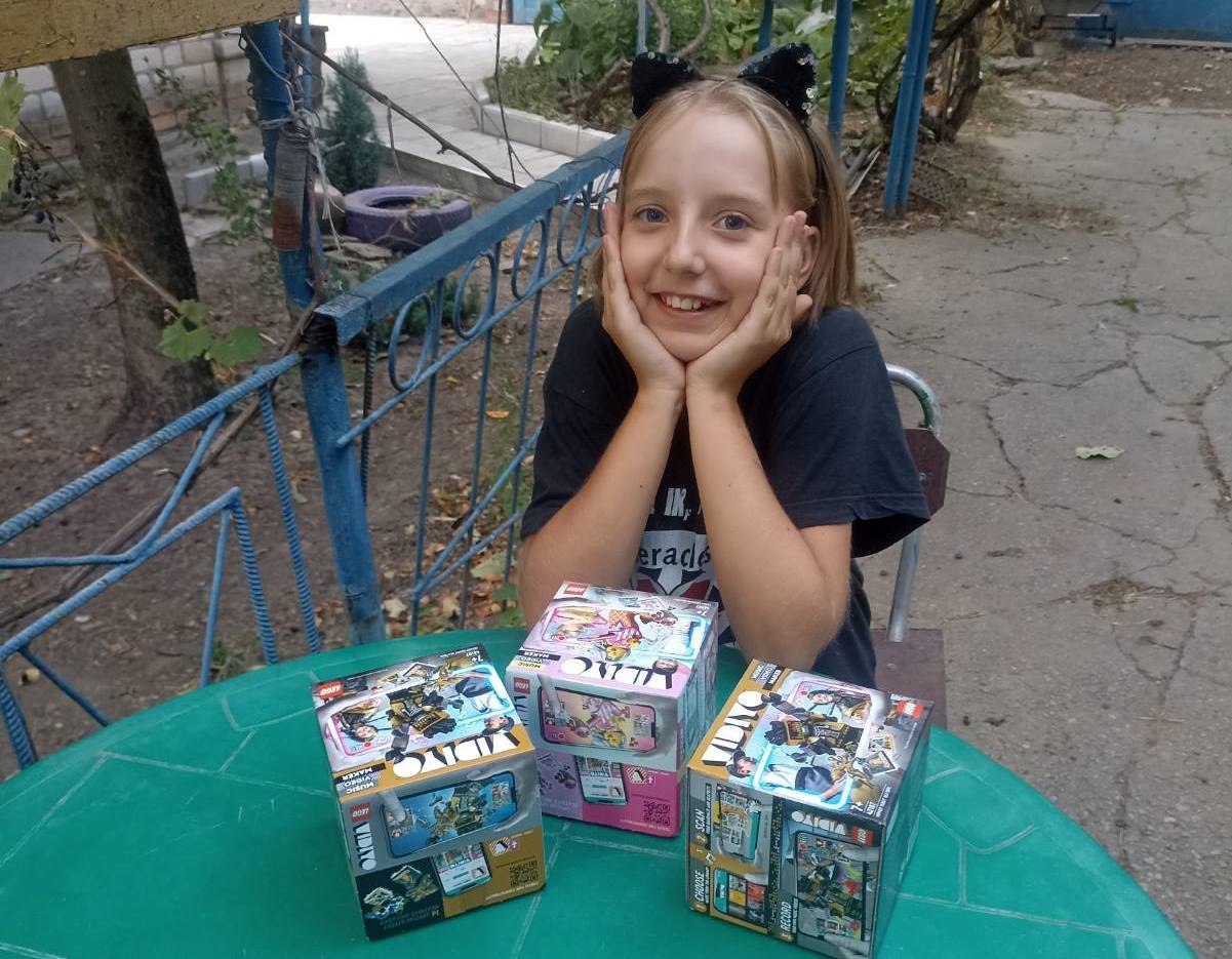 Папа на фронте, мама – на лечении. История семьи, которая взяла 9-летнюю девочку под патронат